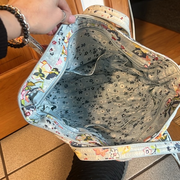 LIKE NEW - VERA BRADLEY 3 PIECE SET - Picture 5 of 14